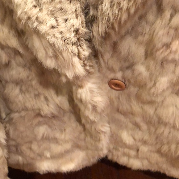 Vintage Fur Coat - Picture 3 of 6